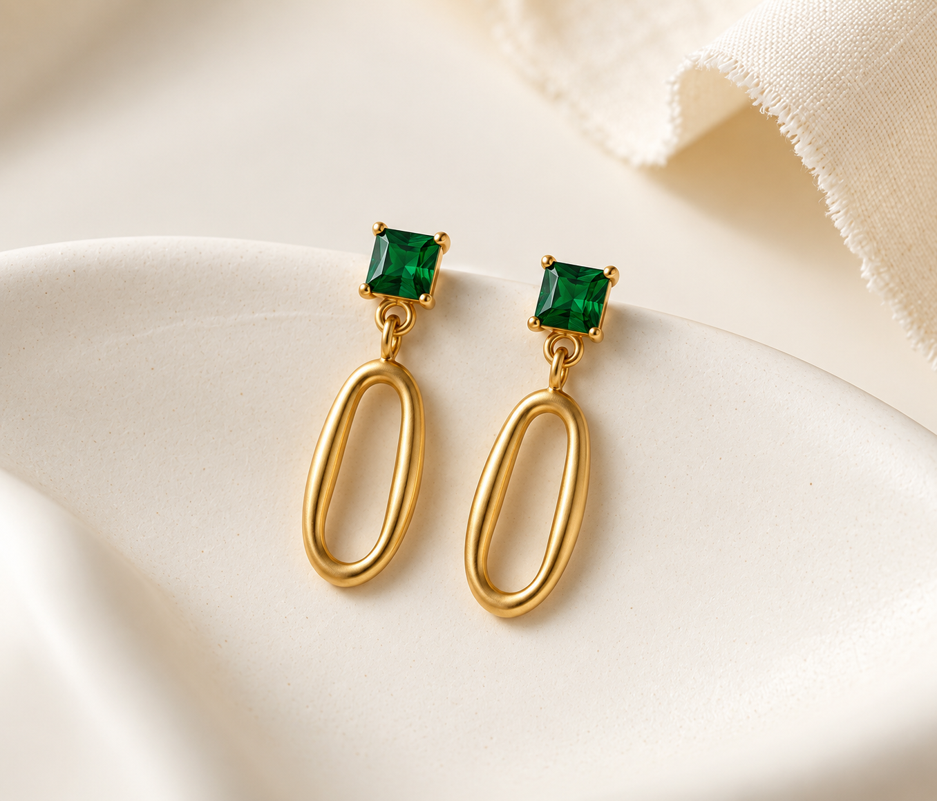 Emerald Link Earrings