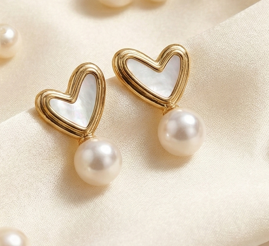 Soft Heart Pearl Studs