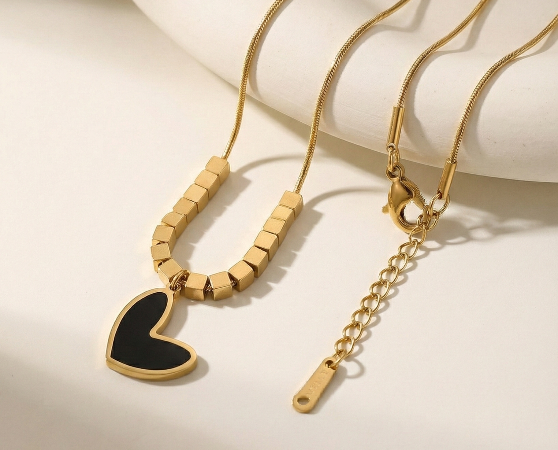 Modern Heart Neckpiece