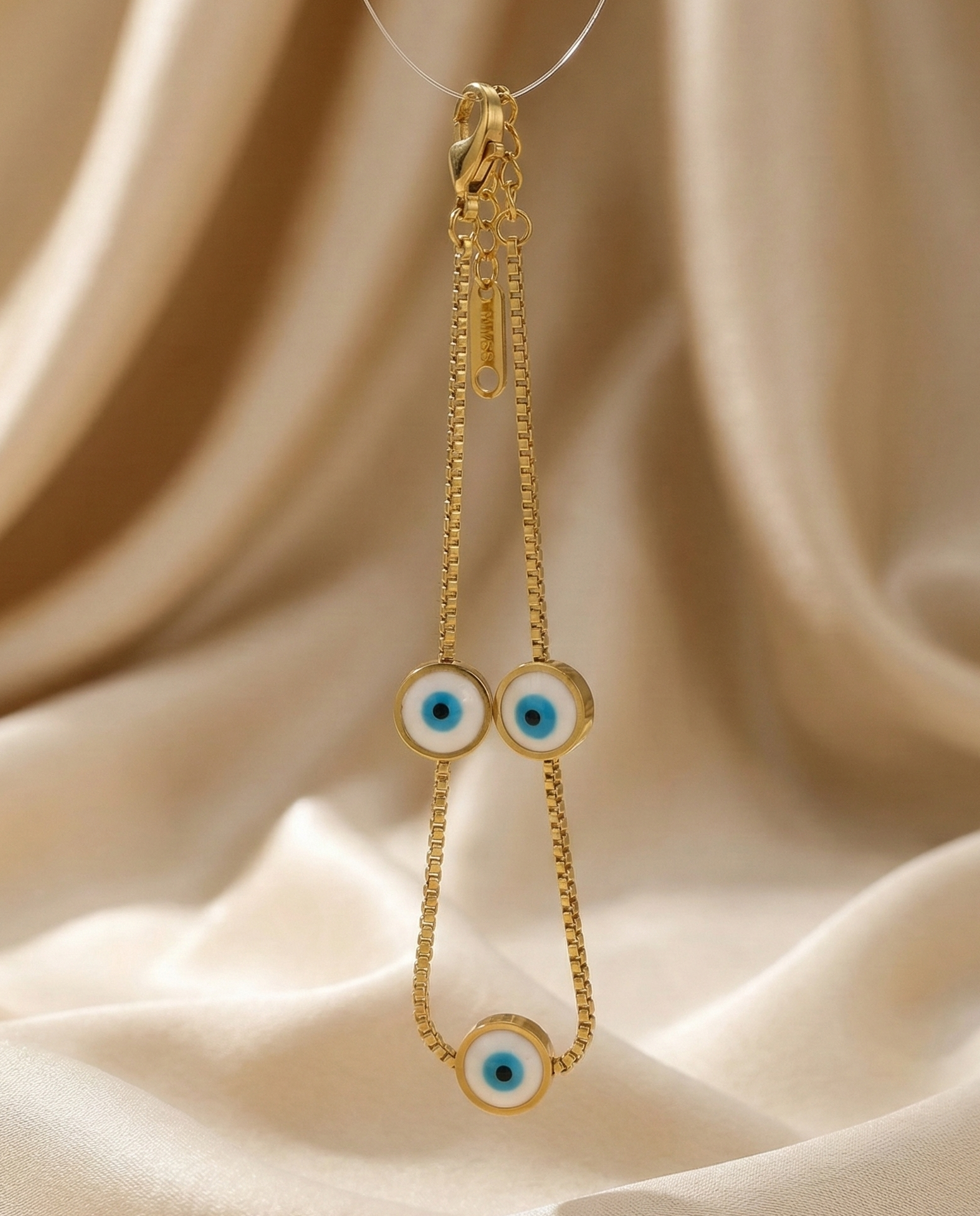 Eyelet Trio