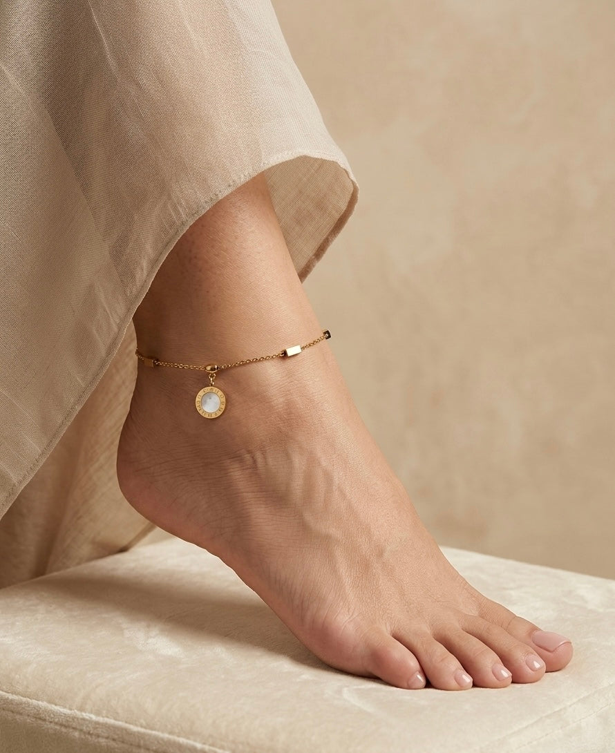 Roman Glow Anklet